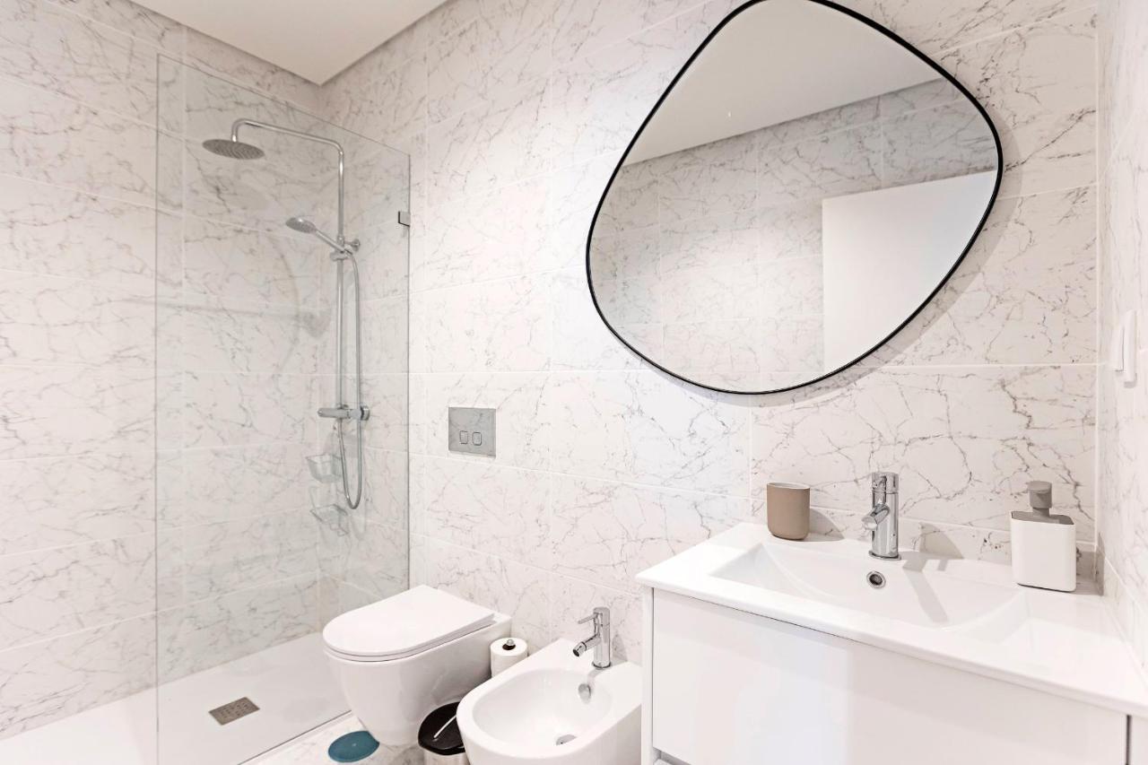 Brand New 1Bd Apart. W/Ac By Lovelystay Porto Exterior foto